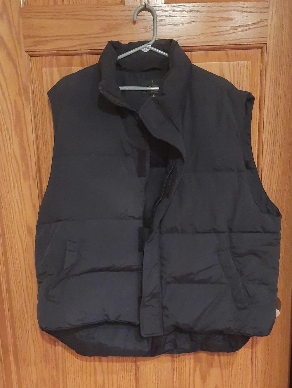 J Crew Men's Navy Puffer Vest - Insulated Vest